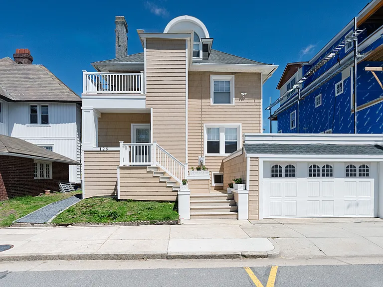 128 Ridgeway Ave — Photo 60