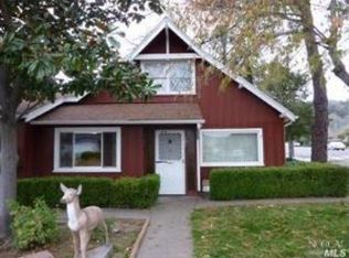 101 Pickwick Dr, Napa, CA 94558