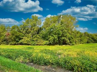 308 Saint, Gower, MO 64454