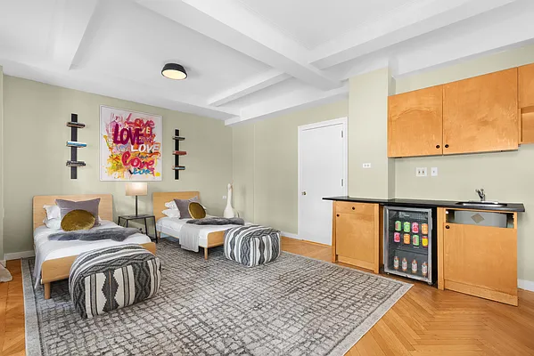 Sold by Douglas Elliman | media 13