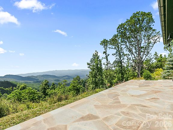 5th image of 41 Windy Ridge Trl