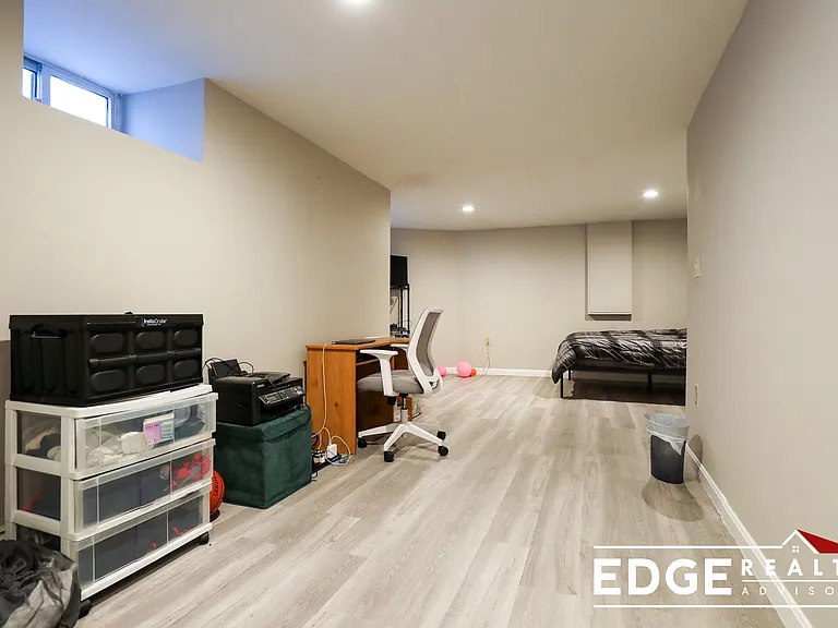 117 Glenville Ave #1A — Photo 13