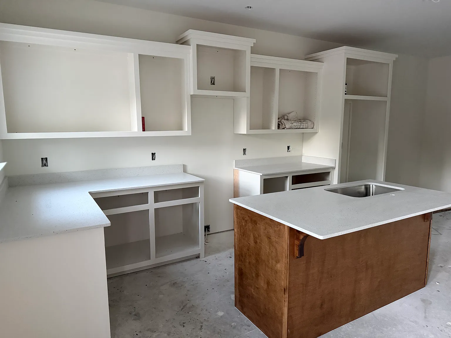 3 bed, 1150 sqft, $1,975 — Photo 3