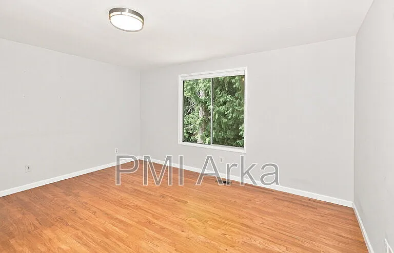 23408 NE 29th Pl — Photo 7