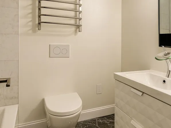 7002 Blvd East image 14 of 25