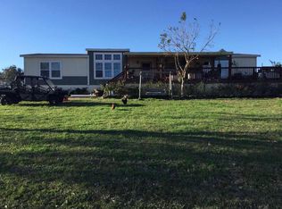 3237 Paradise Ranch Rd, Victoria, TX 77905