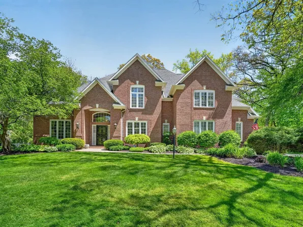 51708 Brittany Ct, Granger, IN 46530