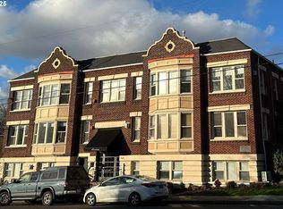 1529 SE Hawthorne Blvd APT 204, Portland, OR 97214