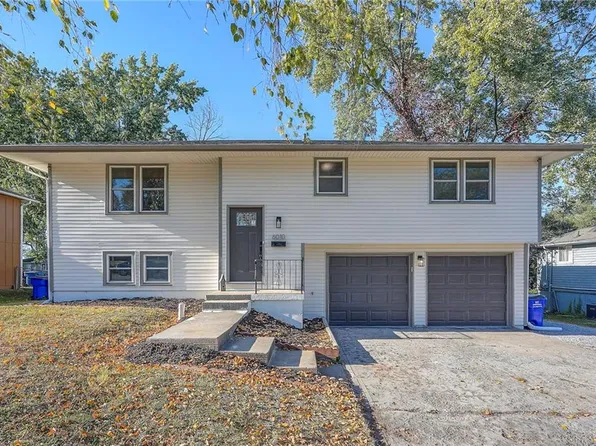 6010 E 151st St, Grandview, MO 64030