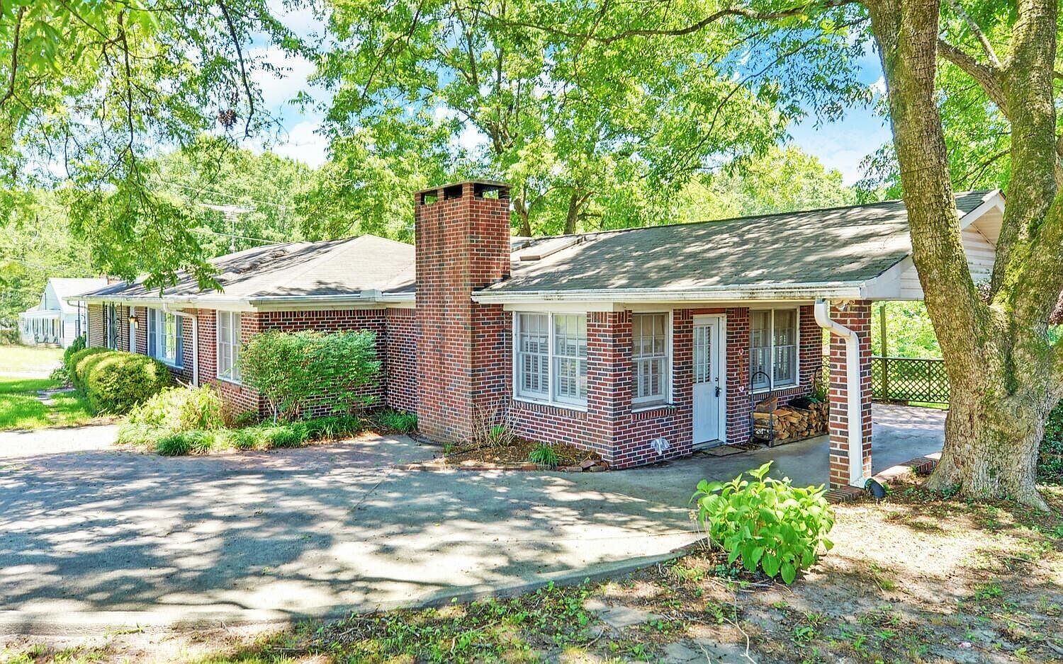 54 Glendale St, Toccoa, GA 30577 Zillow