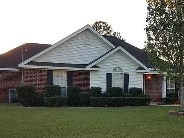 3263 Laurel Oak Dr, Semmes, AL 36575