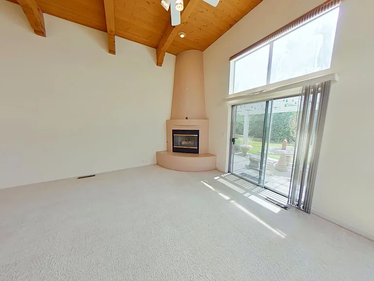 4016 Pasaje Pl NW — Photo 11