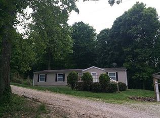 1972 Beaver Creek Rd, Mitchell, IN 47446