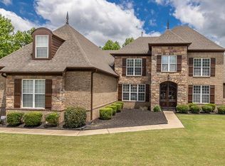 5154 Royston Ln, Memphis, TN 38125