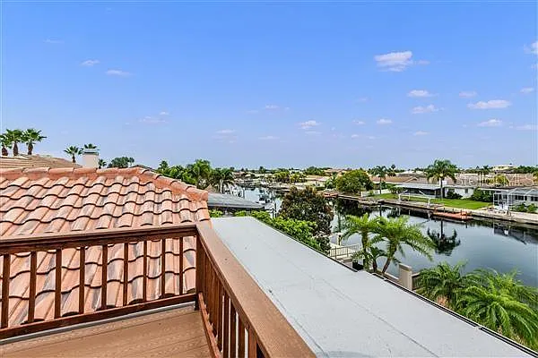 3534 Seaway Dr — Photo 22