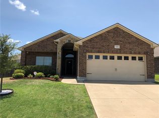 1402 Axis Deer Rd, Arlington, TX 76002