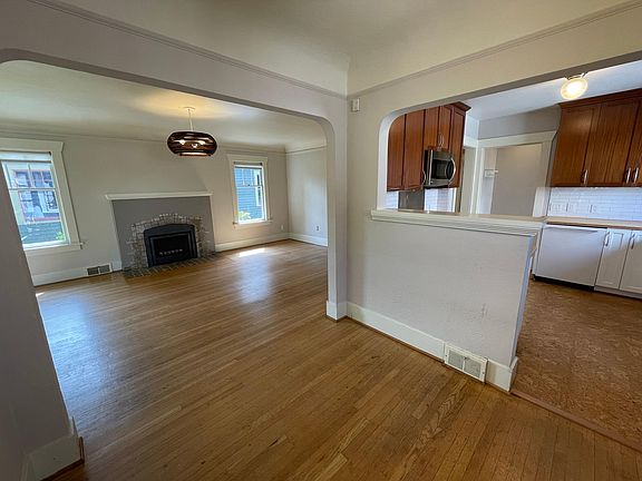 4th image of 839 NW 56th St