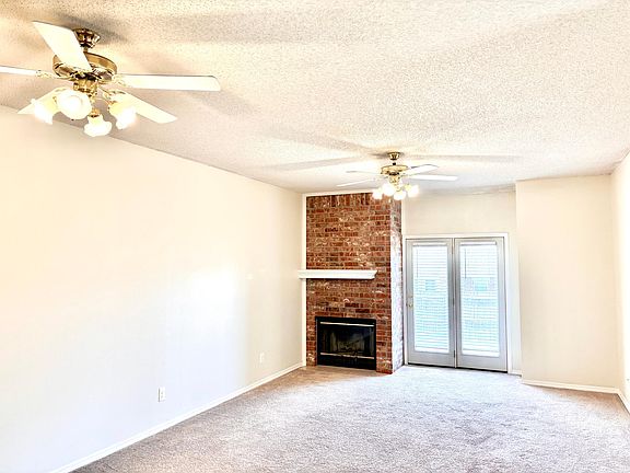 2nd image of 2421 N Glenwood Dr
