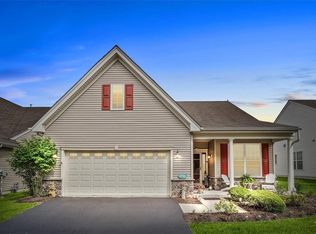 105 Jasmine Dr, Middletown, NY 10940