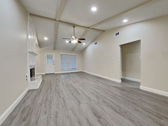 2nd image of 2905 Shady Creek Dr
