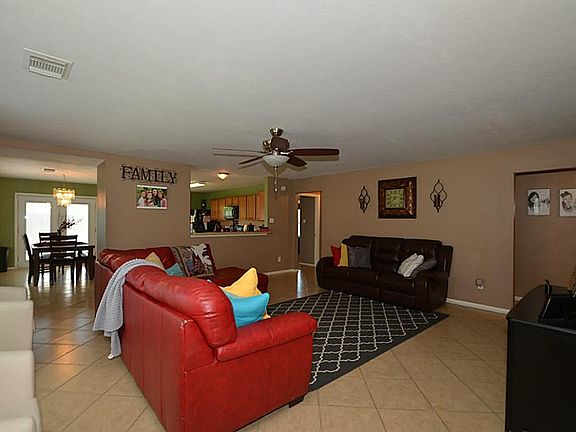 5th image of 3918 Teal Run Meadows Dr