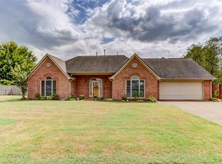 615 Jockey Cv, Collierville, TN 38017