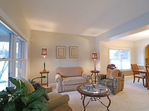 4th image of 1191 Vineyard Dr