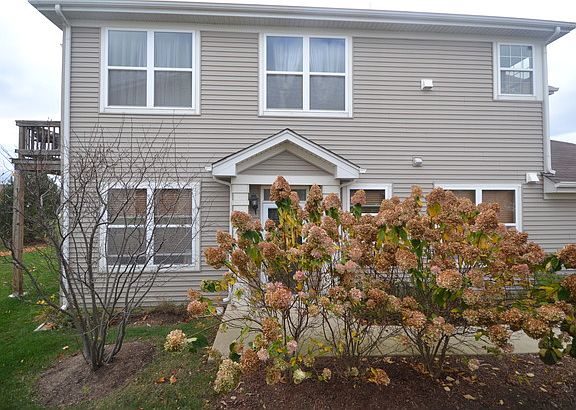 3rd image of 1380 Remington Dr