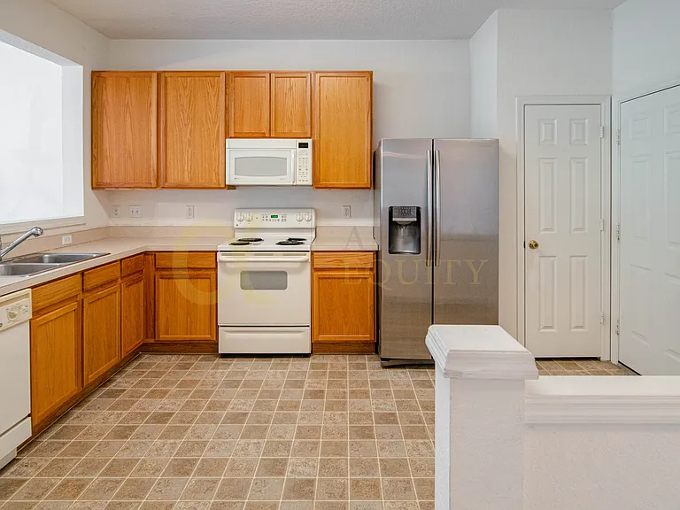 5012 Hawkstone Dr — Photo 24