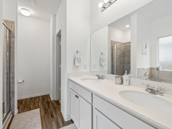 7910 Prairie Rye Dr, Lago Vista, TX 78645