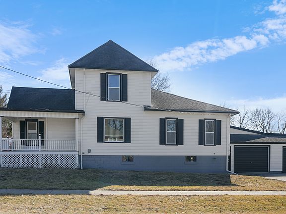 4th image of this home