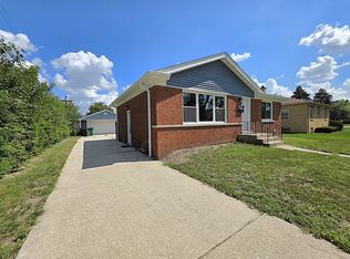 1847 Boeger Ave, Westchester, IL 60154