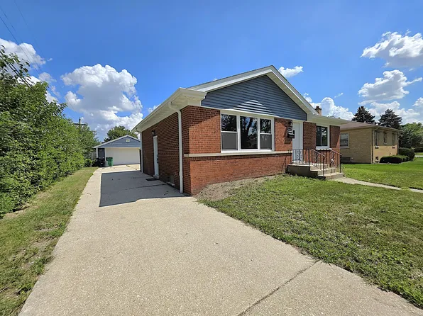 1847 Boeger Ave, Westchester, IL 60154