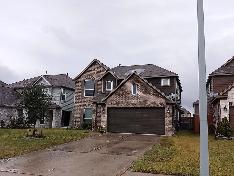 2nd image of 2135 Pacific Loon Ln