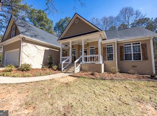 829 Thrash Rd, Lagrange, GA 30241