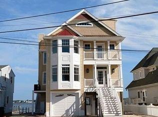 318 Maria Dr, Toms River, NJ 08753