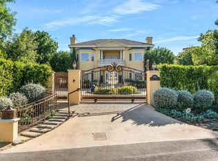 5086 Avenida Hacienda, Tarzana, CA 91356