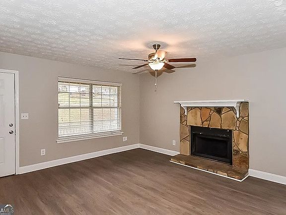 2nd image of 3855 Willow Holw #1