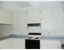 3rd image of 2700 Bayshore Blvd APT 584