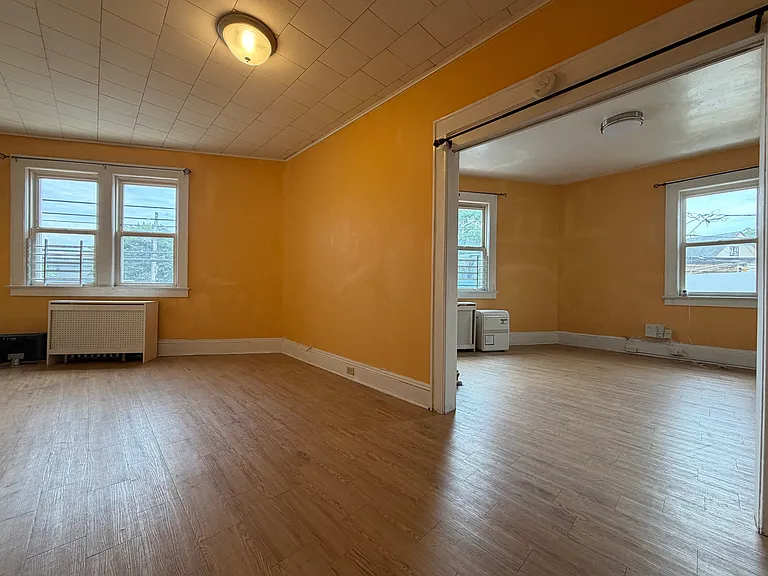 1286 Liberty Ave #2 — Photo 2