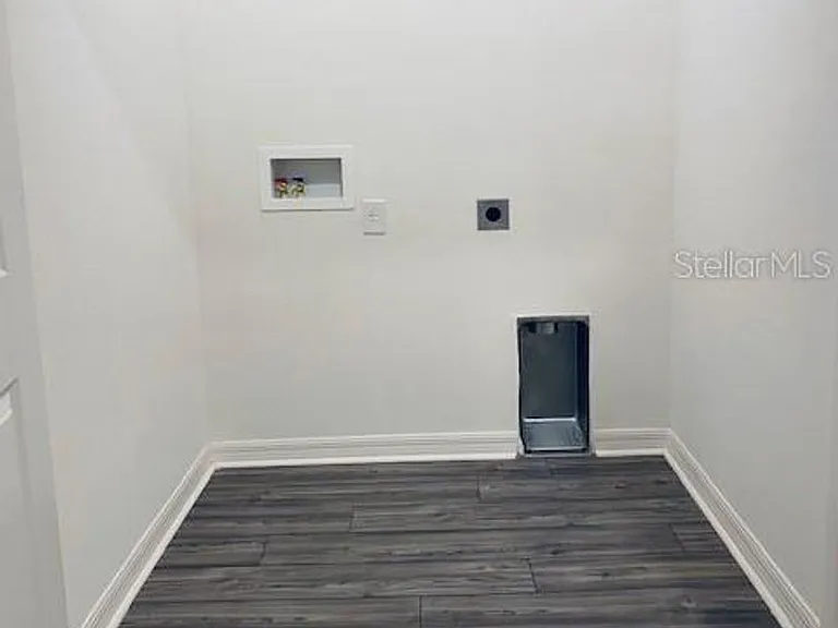 4916 Gulf Waters Dr — Photo 22