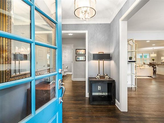5th image of 2381 Academy Ct NE