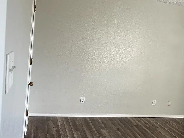 4112 FM 118 — Photo 8