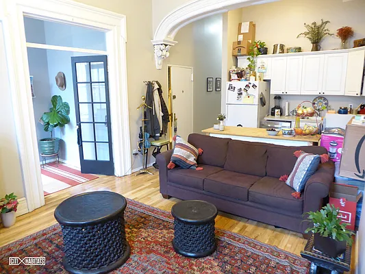 Rented by Citi Habitats | media 12