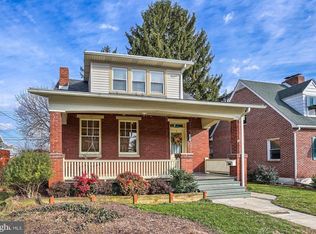 1011 S Pine St, York, PA 17403