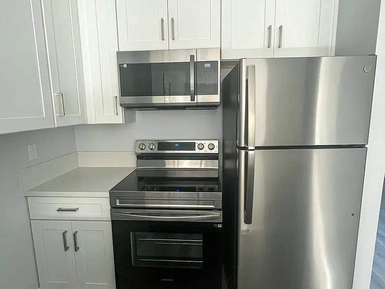 Canyon Creek Apartments B — Photo 10