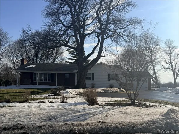 3538 Drake Street Rd, Oakfield, NY 14125