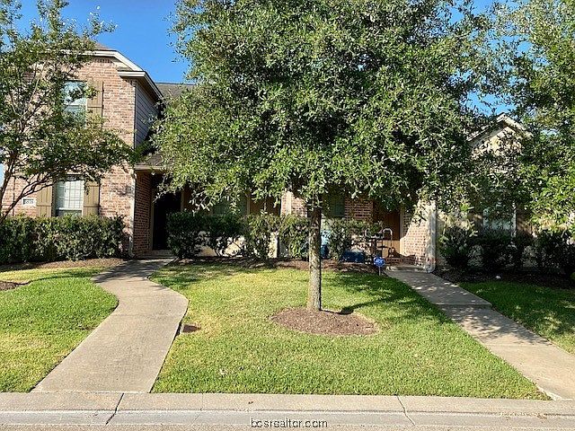 1st image of 3836 Oldenburg Ln