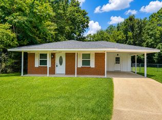 402 Darby St, Gulfport, MS 39503