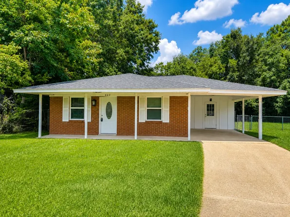 402 Darby St, Gulfport, MS 39503